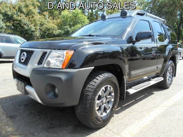 2014 Nissan Xterra 4WD 4dr Manual Pro-4X D AND D AUTO for sale in Grants Pass, OR – photo 2