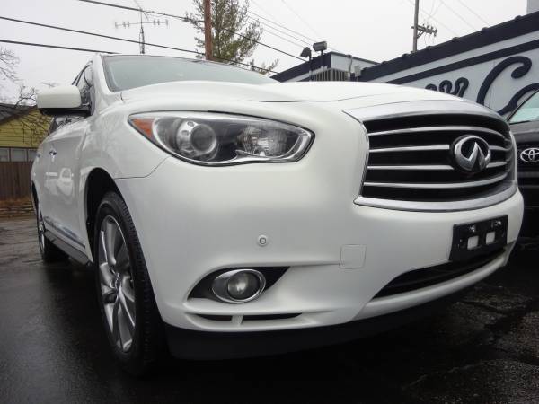 2013 Infiniti JX35 3rd Row Nav Back up cam Push button start - cars for sale in West Allis, WI