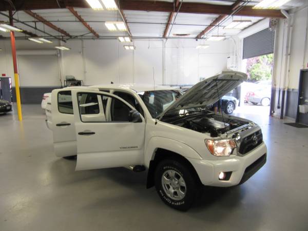 2015 TOYOTA TACOMA SR5 4WD DOUBLE CAB <<< 47K MI - TRD OFF ROAD for sale in Hayward, CA – photo 18