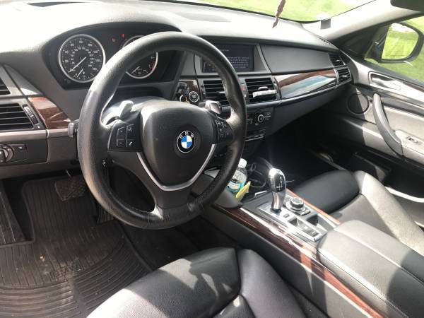 2010 *BMW* X6* *xDrive5Oi for sale in Mount Prospect, IL – photo 6
