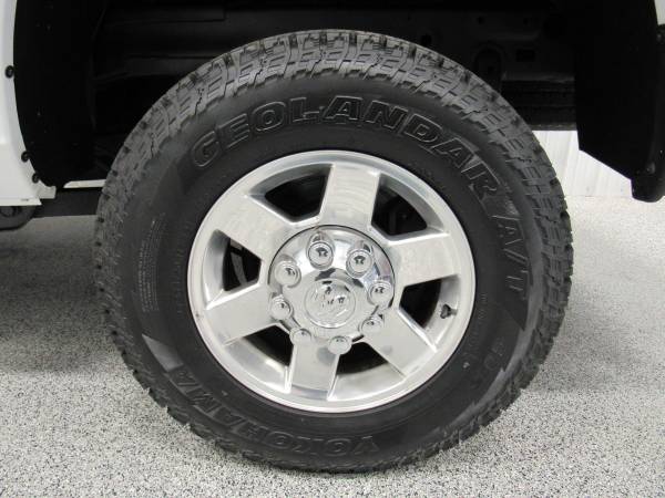 2016 RAM 2500 REGULAR CAB LONG BOX 4WD - 6.4L HEMI GAS - NEW TIRES for sale in (west of) Brillion, WI – photo 9