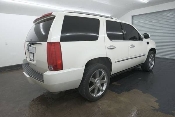 2009 Cadillac Escalade Sport Utility 4D - - by for sale in Other, KY – photo 6