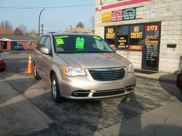 2013 Chrysler Town & Country - All Credit Accepted Financing... for sale in Buffalo, NY