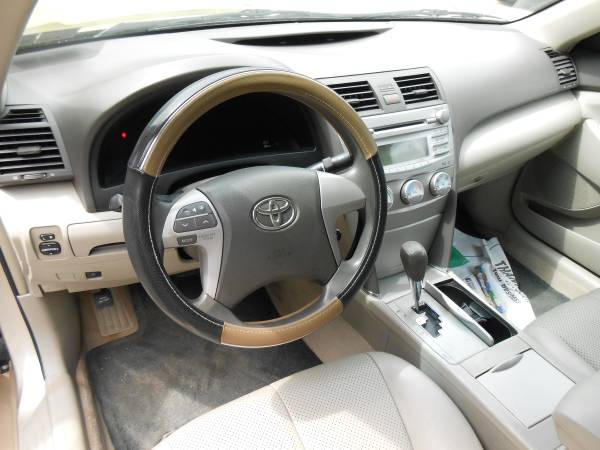 2011 TOYOTA CAMRY for sale in Trafford, PA – photo 9