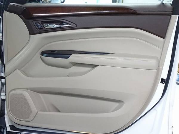 2015 Cadillac SRX Luxury !!Bad Credit, No Credit? NO PROBLEM!! for sale in WAUKEGAN, IL – photo 19