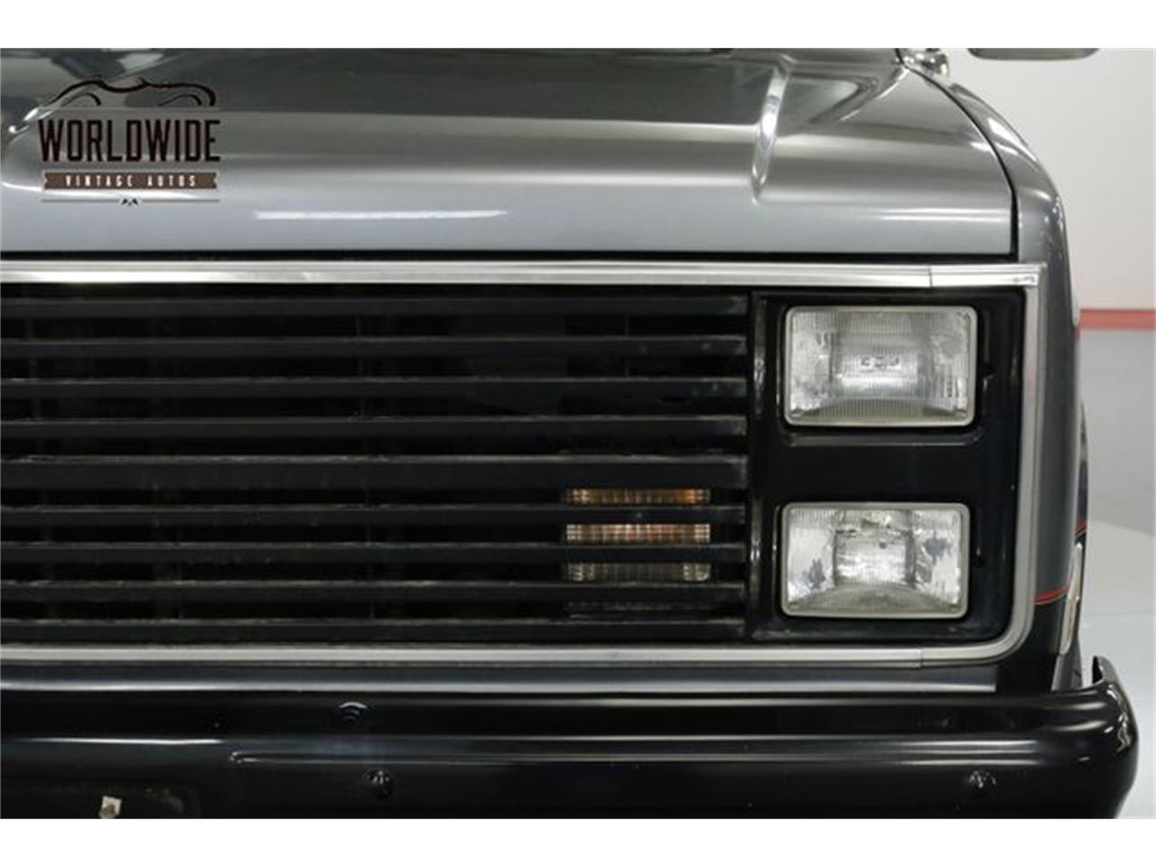 1987 Chevrolet Suburban for sale in Denver , CO – photo 32