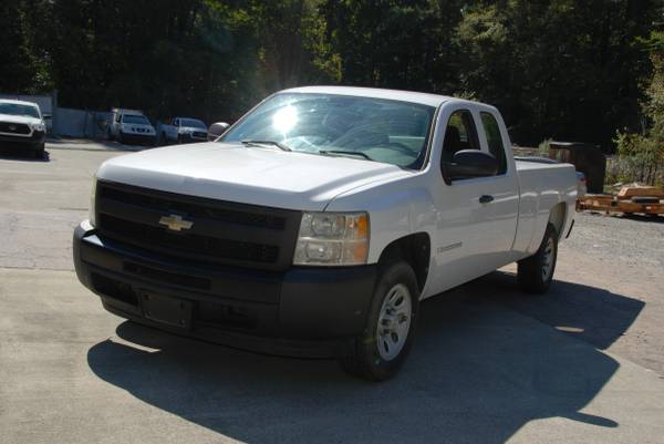 2009 Chevrolet 1500 EXT Cab, 41,000 miles white tool box 2WD - cars... for sale in Morrisville, VA – photo 4