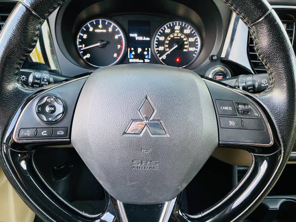 2016 MITSUBISHI OUTLANDER*3RD ROW SEAT*EXTRA CLEAN*WE FINANCE... for sale in San Jose, CA – photo 17