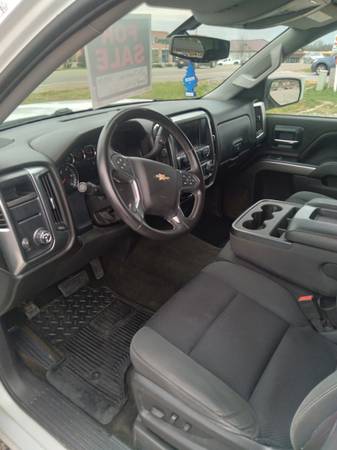2014 chevy Silverado 1500 - cars & trucks - by owner - vehicle... for sale in Mexico, MO – photo 2