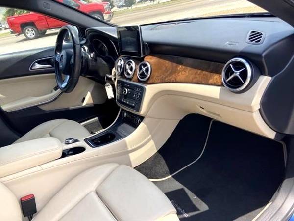 2017 Mercedes-Benz GLA-Class GLA 250 - EVERYBODY RIDES! - cars & for sale in Metairie, LA – photo 13