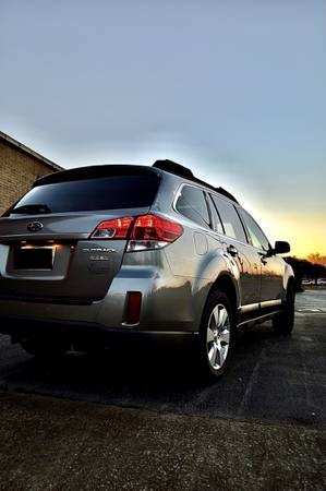 2011 Subaru Outback 2 5i Premium Wagon 4D, 4-Cyl, 2 5 Liter (AWD) for sale in Franklin, TN – photo 9