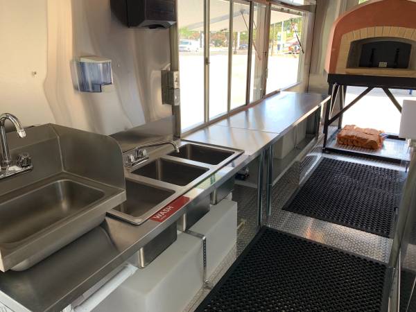 Fire wood Pizza food truck brand new kitchen (free delivery) for sale in Arlington, FL – photo 20