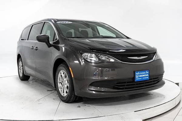 2017 Chrysler Pacifica LX 4dr Wagon Granite Cr for sale in Richfield, MN – photo 24