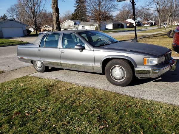 Cadillac Fleetwood for sale in Oregon, OH – photo 3