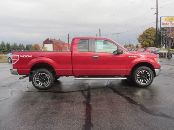 2010 Ford F150 XLT 4x4 NO ACCIDENTS! WARRANTY! for sale in Cadillac, MI – photo 2