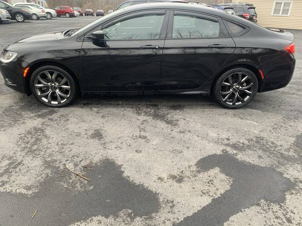 2015 CHRYSLER 200S! HEATED LEATHER! TOUCH SCREEN! REMOTE STARTER!! -... for sale in N SYRACUSE, NY – photo 3