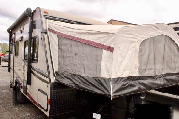 Camper Rv SolAire 2013 for sale in Southampton, MA – photo 8