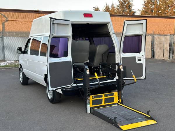 2012 Ford E150 WHEELCHAIR VAN - 1 OWNER/SERVICED/ONLY 32K MILES! for sale in Beaverton, OR – photo 2