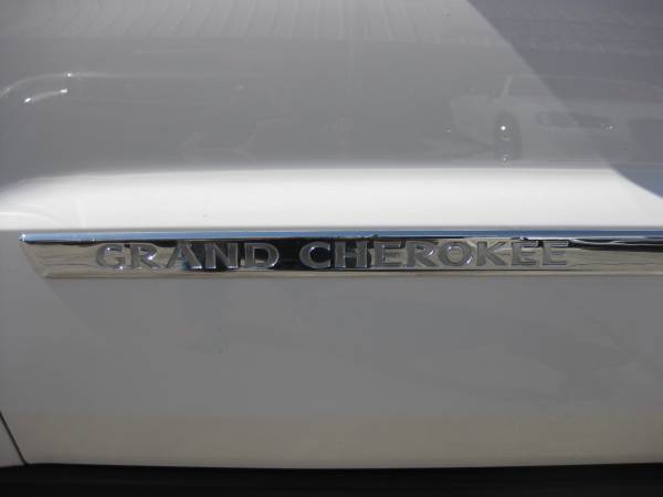 2012 Jeep Grand Cherokee Laredo 4WD for sale in Houston, TX – photo 8