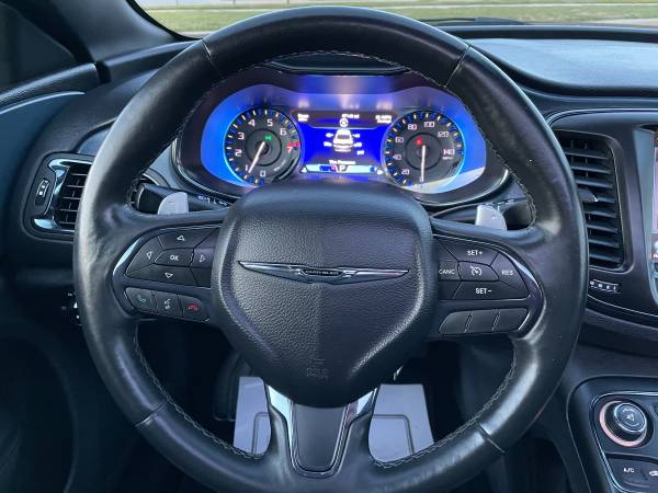 SOLD 2015 Chrysler 200 S AWD W/premium options - cars & trucks - by... for sale in Troy, MI – photo 17