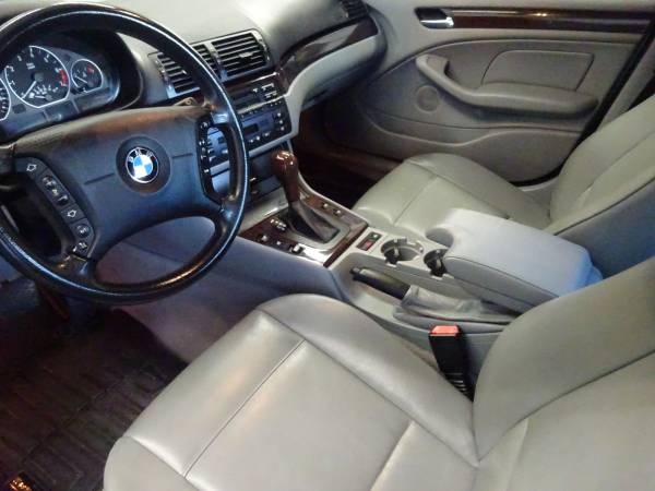 2002 BMW 330XI*Sunroof*Heated leather*www.carkingsales.com - cars &... for sale in West Allis, WI – photo 5