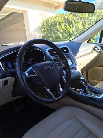 2013 Ford Fusion Hybrid SE - cars & trucks - by owner - vehicle... for sale in Catalina, AZ – photo 3