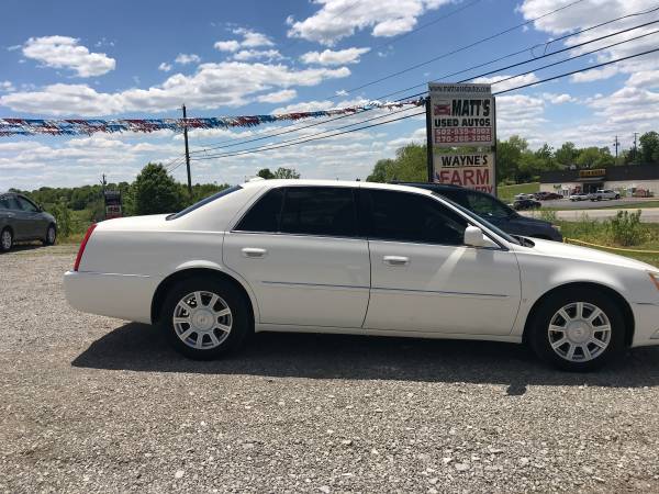 2010 Cadillac DTS Leather-Smooth Riding! - - by for sale in Finchville, KY – photo 8