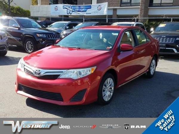 2012 TOYOTA Camry LE Sedan for sale in Westbury , NY