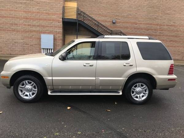 2005 Mercury Mountaineer Premier AWD V8 Leather 3rd Seat Moonroof *B... for sale in Salem, OR – photo 3