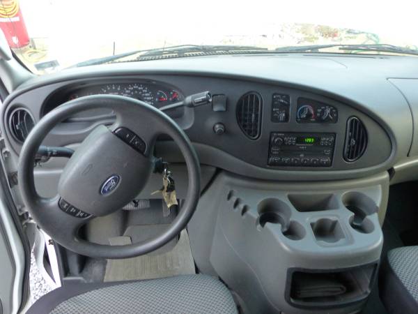 2005 Ford Van E350 XLT 12-pass. for sale in Staunton, VA – photo 12