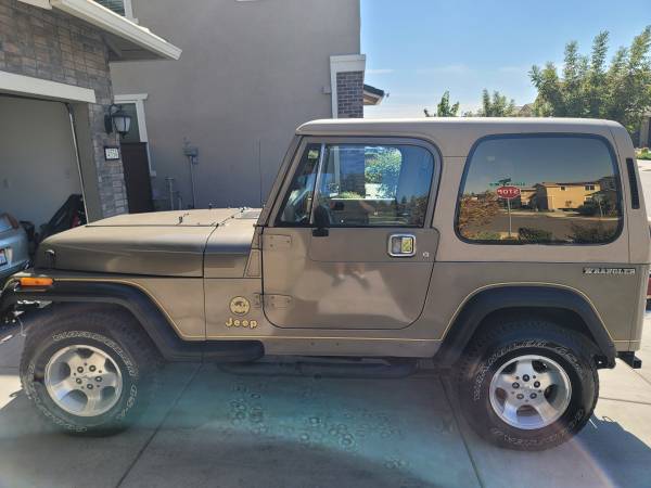 1989 JEEP WRANGLER SAHARA EDITION Super nice for sale in Other, HI – photo 4