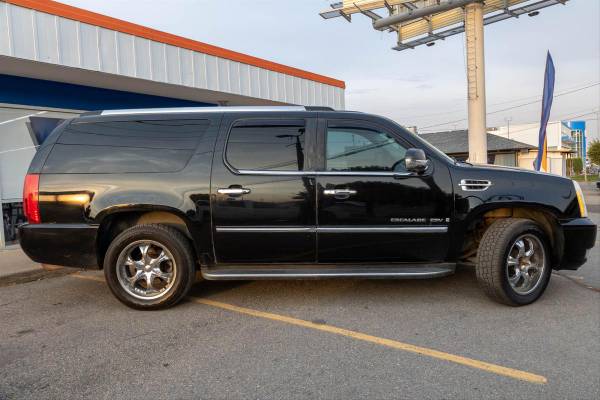 2007 Cadillac Escalade ESV Sport Utility 4D - - by for sale in Spokane, MT – photo 8