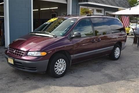 2000 Chrysler Voyager 4dr Grand SE 119 WB - cars & trucks - by... for sale in Cuba, MO – photo 3