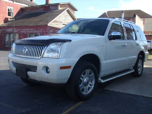 2004 MERCURY MOUNTAINEER LOADED ALL WHEEL DRIVE for sale in New Carlisle, OH – photo 2