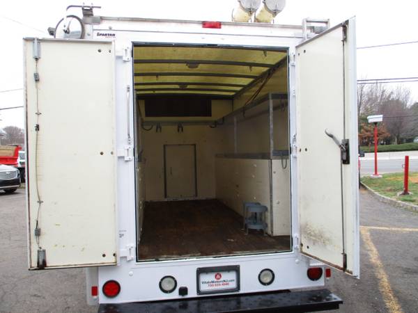 2012 Ford Econoline Commercial Cutaway E-350 ENCLOSED UTILITY BODY for sale in south amboy, ME – photo 5