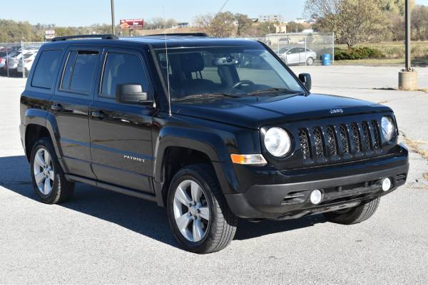 2014 Jeep Patriot Latitude 4X4 ***69K Miles Only*** - cars & trucks... for sale in Omaha, IA – photo 4