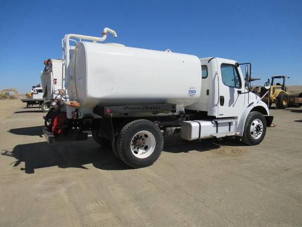 2007 Freightliner M2 Business Class Water Truck for sale in Coalinga, CA – photo 7