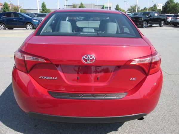 2018 Toyota Corolla LE sedan Red for sale in Bentonville, AR – photo 7