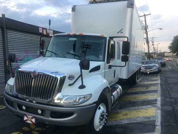 2017 International Box Truck 26 feet non cdl - - by for sale in Other, FL