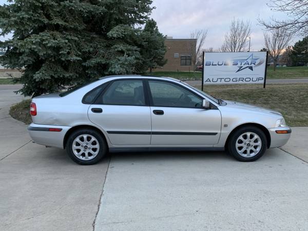 2001 VOLVO S40 1.9T - cars & trucks - by dealer - vehicle automotive... for sale in Frederick, CO – photo 2