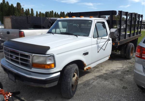 1996 Ford F-350 XLT Lariat for sale in Vinton, IA