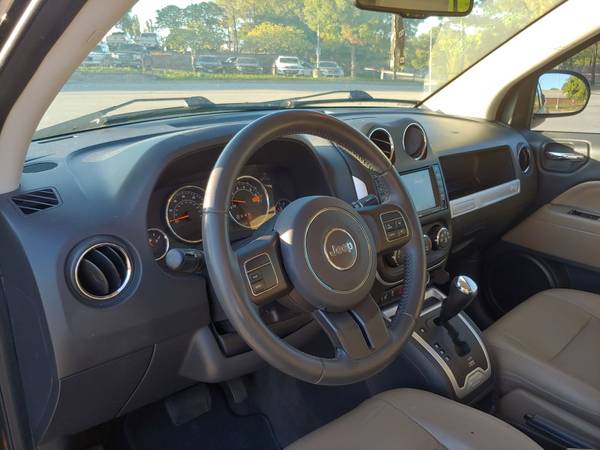 2014 JEEP COMPASS LATITUDE SUPER LOW MILES! LEATHER LOADED! 1 OWNER!... for sale in Norman, TX – photo 6