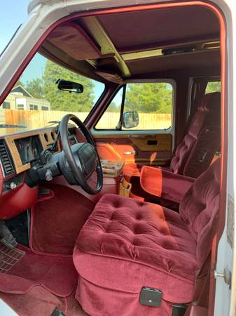 1995 Chevy G20 Gladiator, Half-Back by Glaval - - by for sale in Kennewick, WA – photo 7