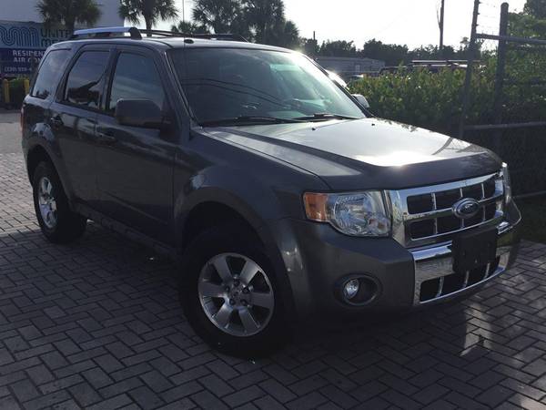 2011 Ford Escape Limited - Lowest Miles / Cleanest Cars In FL - cars... for sale in Fort Myers, FL