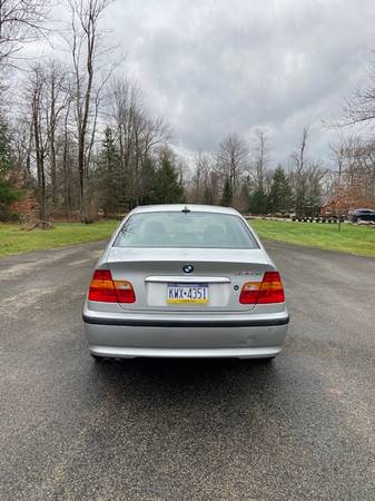 2004 BMW 330xi AWD - cars & trucks - by owner - vehicle automotive... for sale in Champion, PA – photo 4