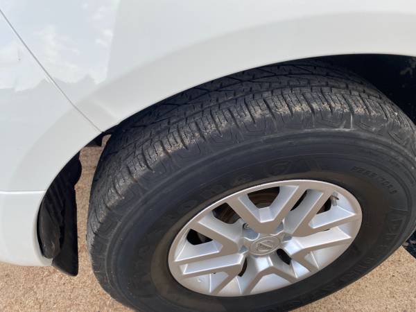 Nissan Frontier SV pick up 4 door 2017 new tires V6 for sale in irving, TX – photo 8