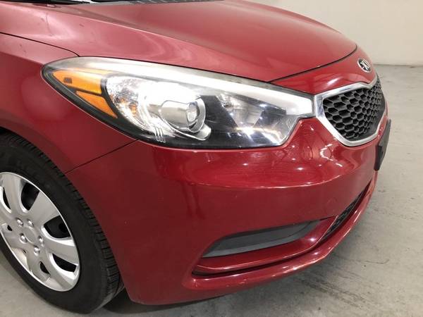2016 Kia Forte LX - - by dealer - vehicle automotive for sale in Pharr, TX – photo 5