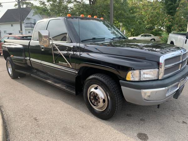 1997 Dodge Ram 3500 ST Club Cab 8-ft. Bed 2WD for sale in Toledo, OH – photo 5