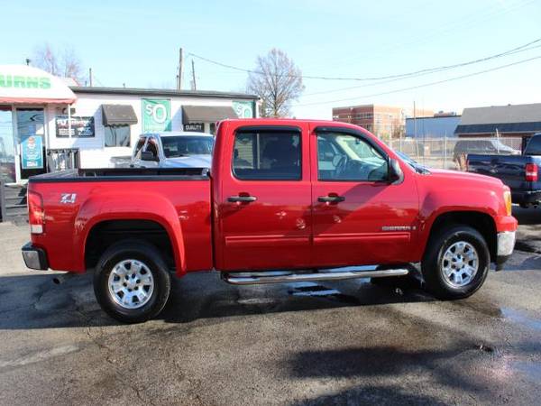 1 Owner* 2007 GMC Sierra 1500 4WD Crew Cab SLE2 - cars & trucks - by... for sale in Louisville, KY – photo 18