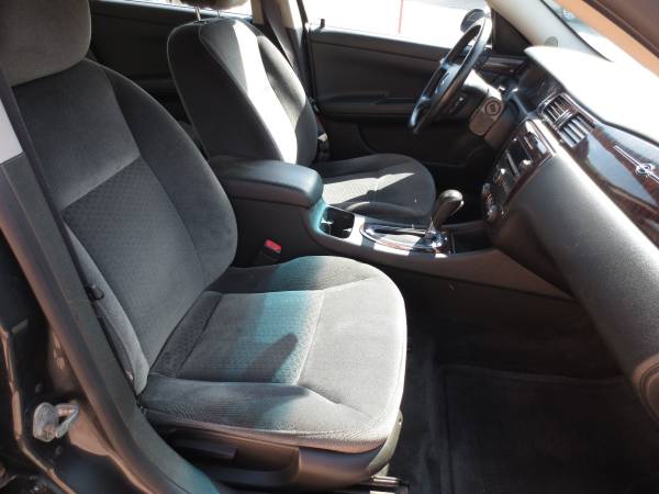 2012 Chevrolet Impala LT- CLEAN Comfortable Car! AUX. $1700 OFF BOOk! for sale in Junction City, KS – photo 9
